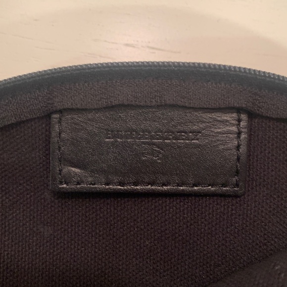 Burberry pouch - Picture 5 of 8